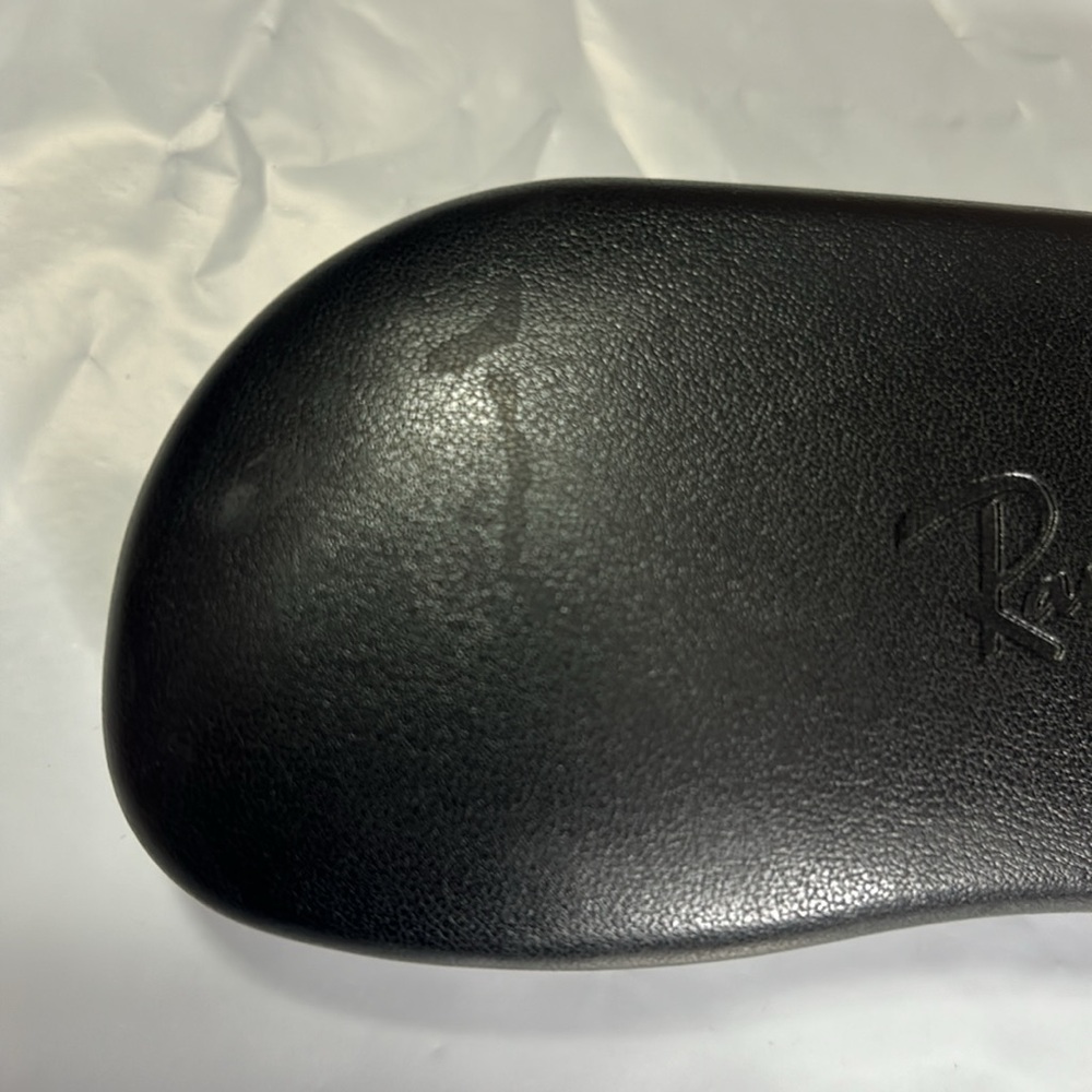 Ray ban glasses case - Picture 3 of 6